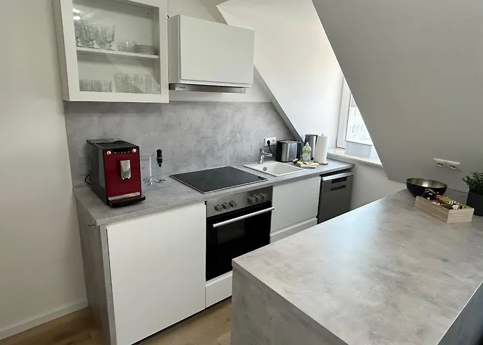 Appartement Hoel-moderne In Zentraler Lage, Schallschutzfenster, Ebk Hannover