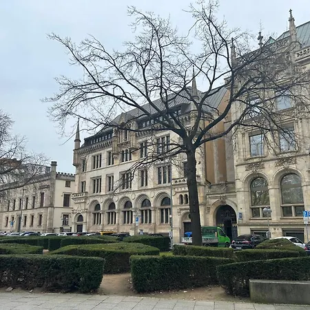 Apartment Höl-moderne In Zentraler Lage, Schallschutzfenster, 24h-self-check-in,