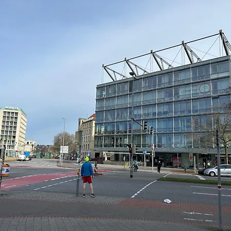 Höl-moderne In Zentraler Lage, Schallschutzfenster, 24h-self-check-in, Apartment Hannover